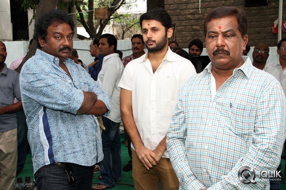 Chinnadana-Neekosam-Movie-Opening